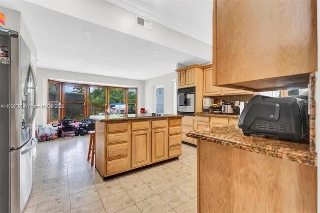 Photo - 19905 SW 135th Ave