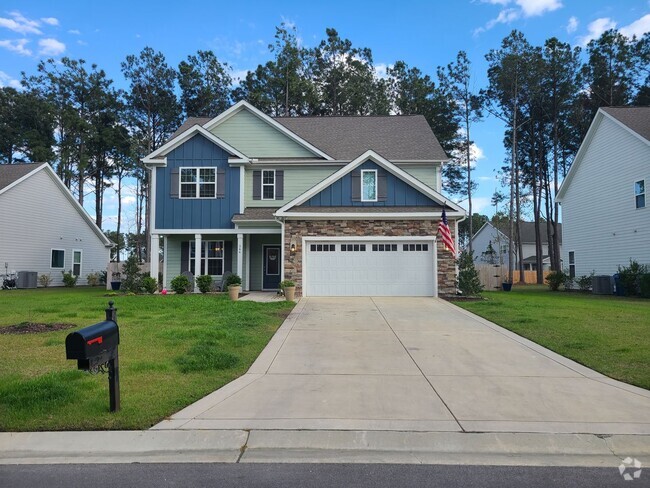 Building Photo - Gorgeous 4 bedroom home in Mimosa Bay!