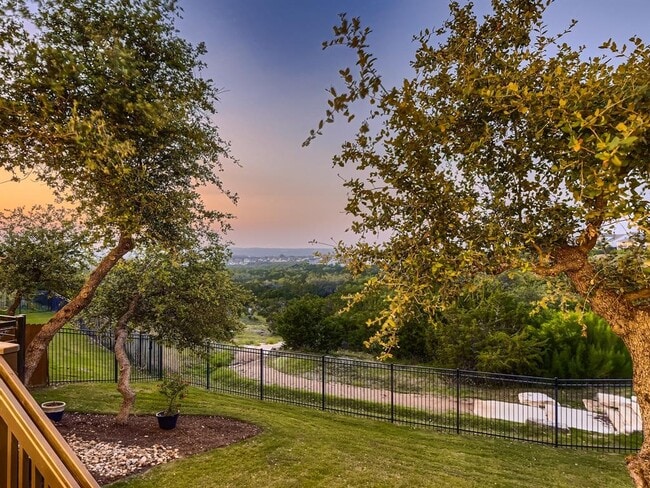 Photo - 240 Townes Ct