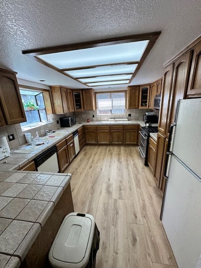 Photo - Great 4BD home for $4000.00 available on 4/19/26 for a seasonal lease!! Call today!!