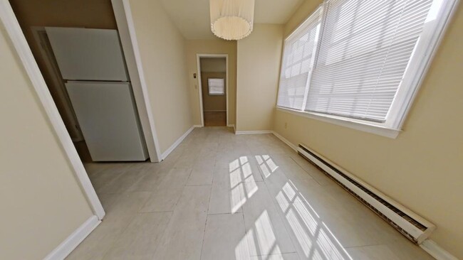 Photo - 1105 Meadowbrook Blvd