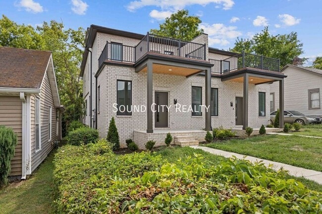 Photo - 2715 Delaware Ave Unidad A