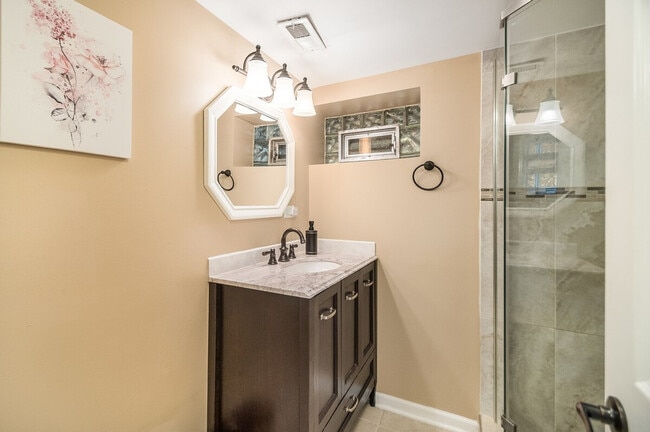 Photo - 356 W Morris Ave Unidad SI ID1285088P