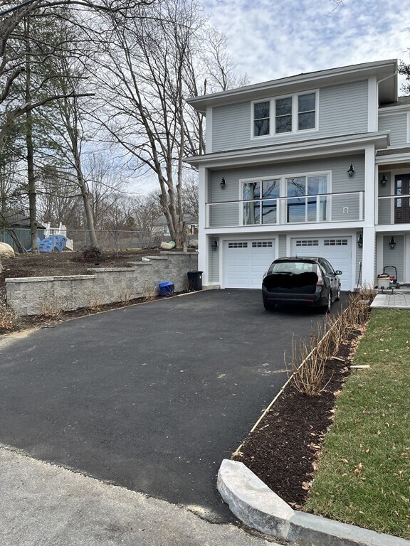 Photo - 10 Crosby Rd Townhome