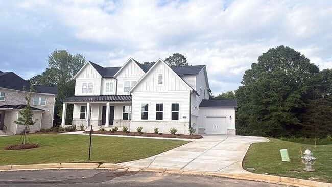 Photo - 5365 Travers Ln
