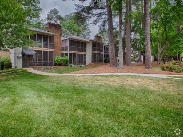 Building Photo - The Groves Rental