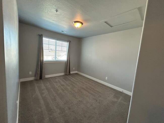 Photo - 3  Bedroom 2 Bathroom Condo in Springville!