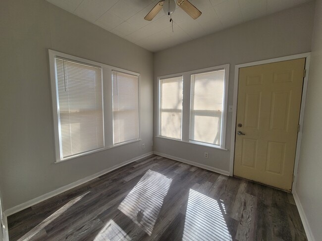 Photo - 1515 Vincent St Unidad 1515