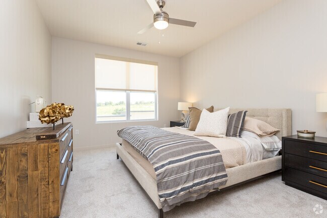 B2 - Secondary Bedroom - The Abacus