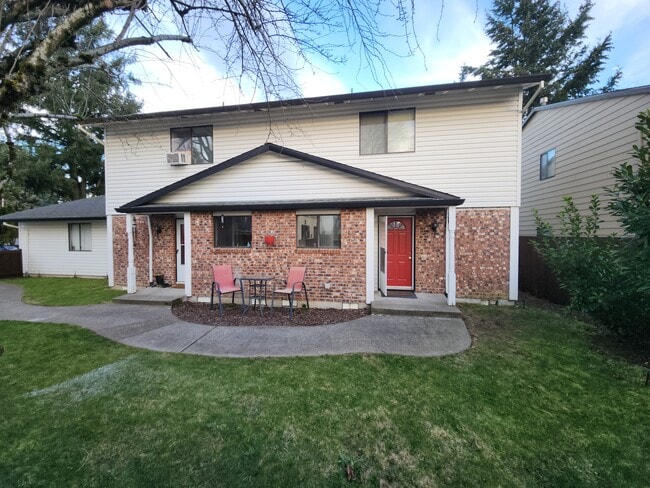 Photo - 38 NE 143rd Ave