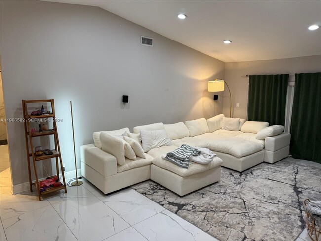 Photo - 20888 Sugarloaf Ln