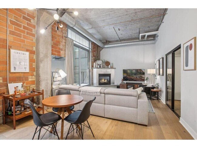 Photo - 521 S 7th St Unit 203