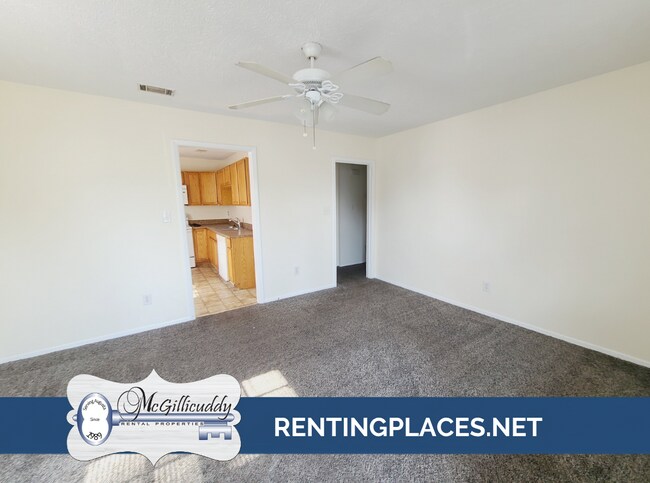 1207 Holden Dr