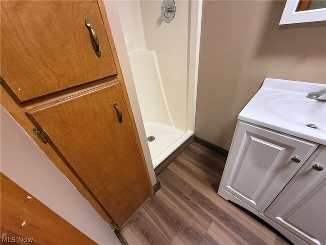 Photo - 9658 Fairmount Rd