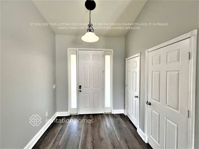 Photo - 1462 SW California Blvd