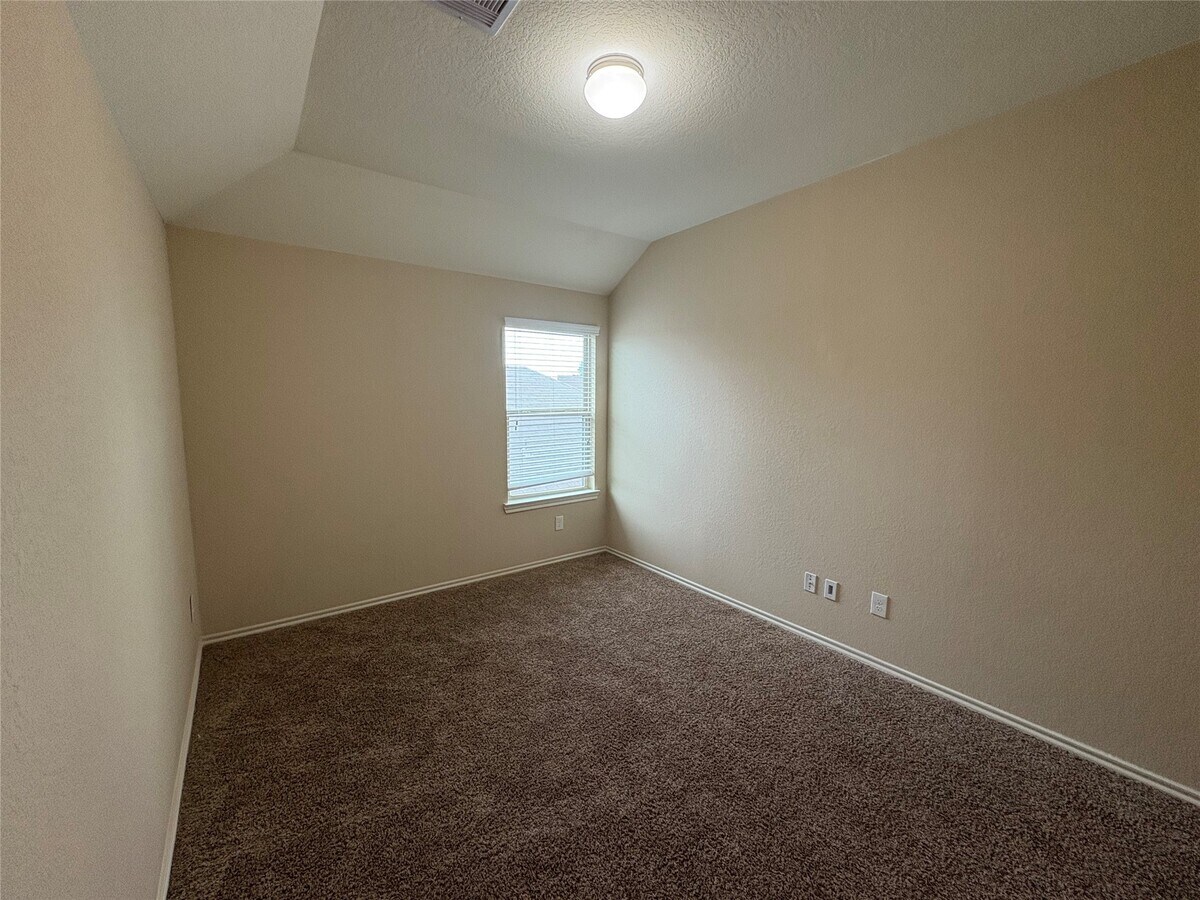 Photo - 1410 Spencer Glen Ln