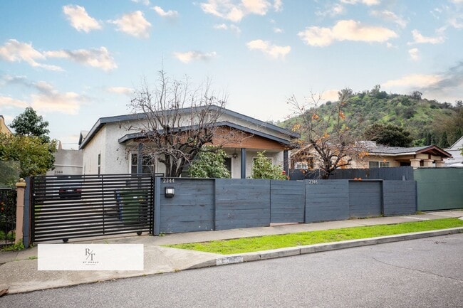 Building Photo - Limited-Time Special: $1,000 off the first month’s rent! Spacious 4-Bed, 3-Bath Home in Los Angel...