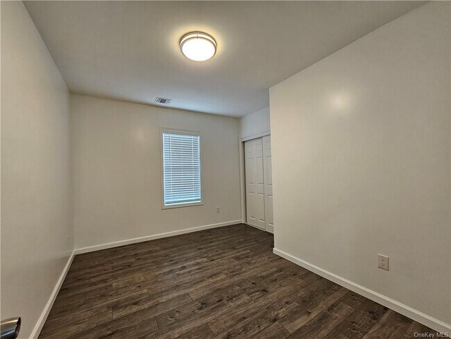 Photo - 12 Franklin St