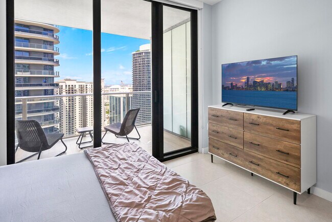 Photo - 1010 Brickell Ave Unit # 3610
