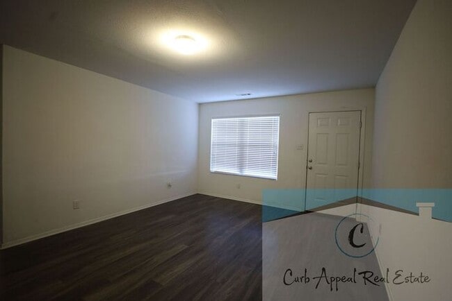 Photo - Move in special $800!! Beautiful 3 bed / 2 bath home - Nettleton!!