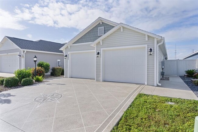 Photo - 6230 Dingman Wy