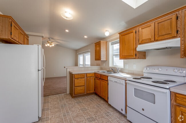 2HAB, 1BA - 900 ft²