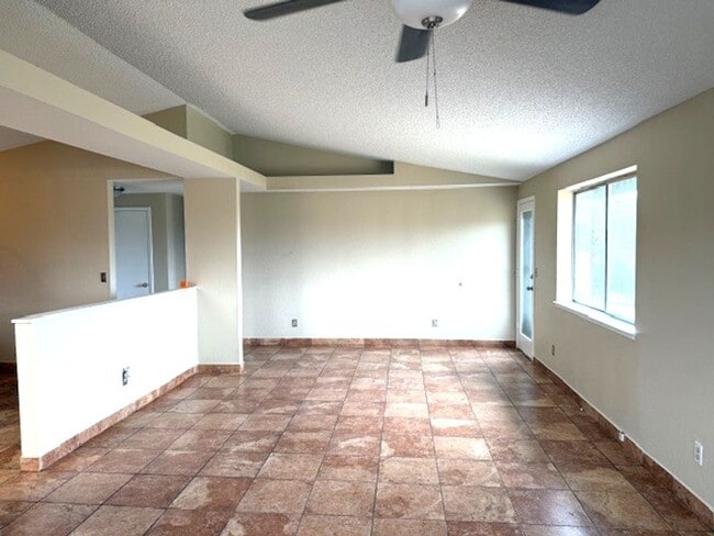 Photo - 3 bedroom house in Elko with garage