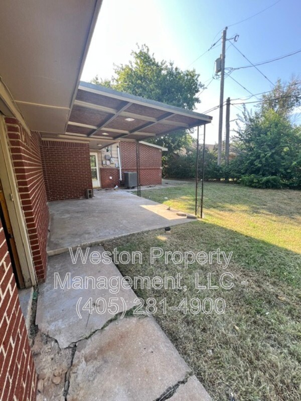 Photo - 9609 Greystone Ave
