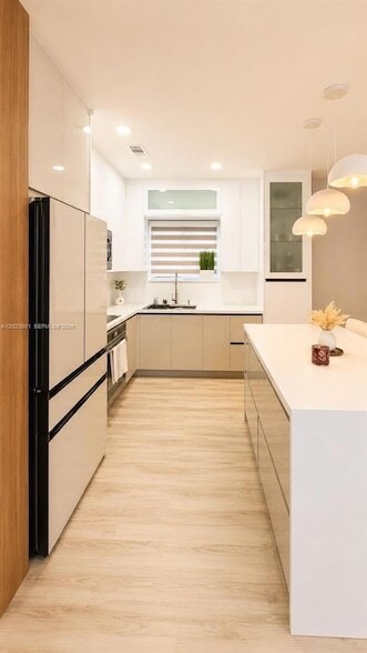 Photo - 220 SE 32nd Terrace