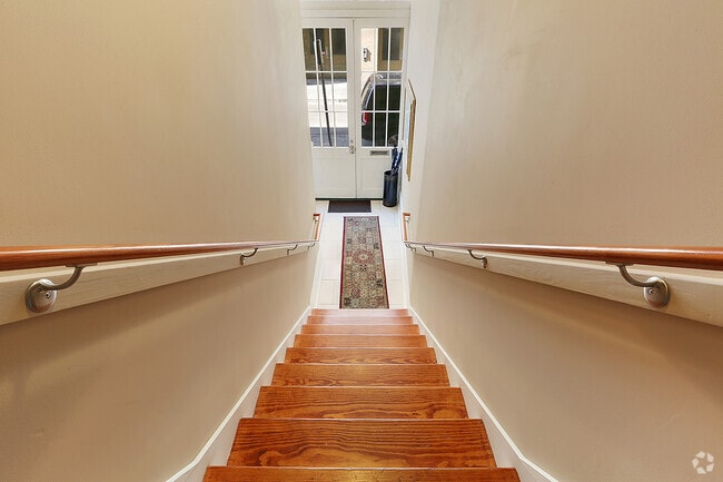 Building Photo - 531 Bienville St Unit French Quarter Digs Rental