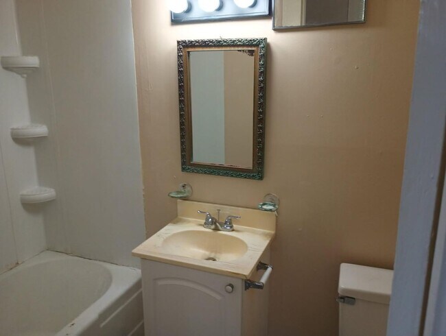 Photo - 2703 17th Ave Unit B