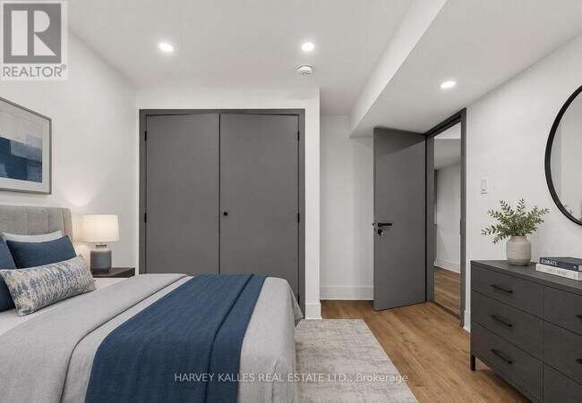 249 Lauder Ave