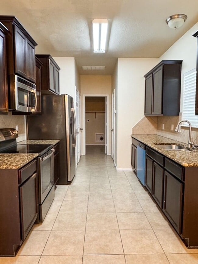 Photo - Large Single Family Home in Copperas Cove