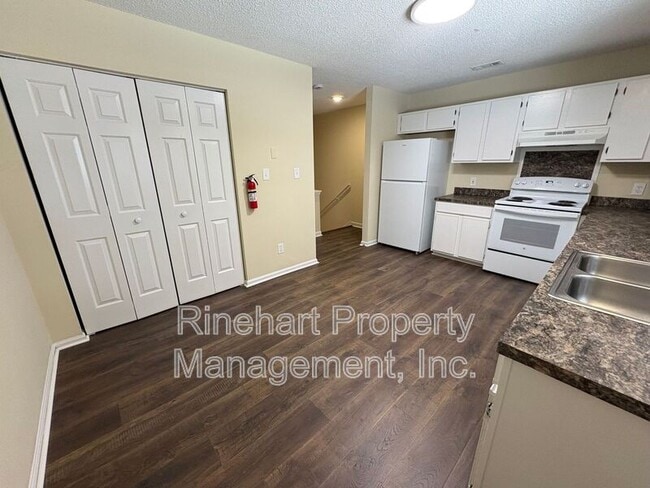 Photo - 1112 Camden Ave