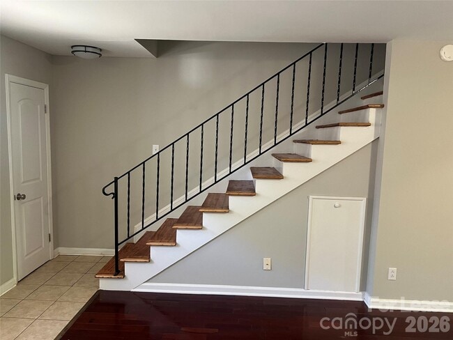 Photo - 407 S Chester St