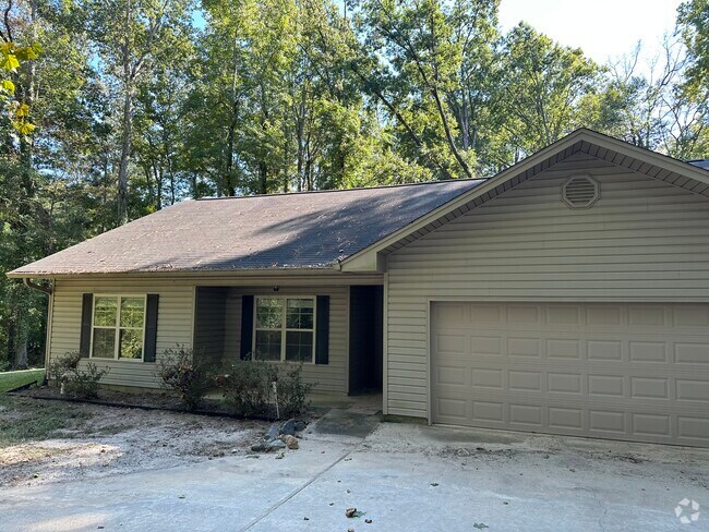 Building Photo - 1411 Caney Ln Rental