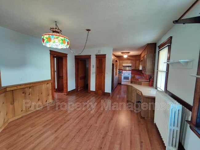 Photo - 638-638 Washington Ave