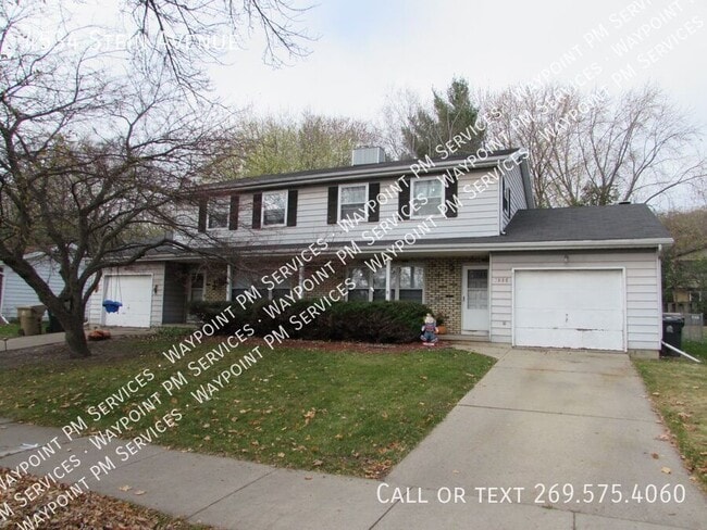 Building Photo - 4534 Stein Ave