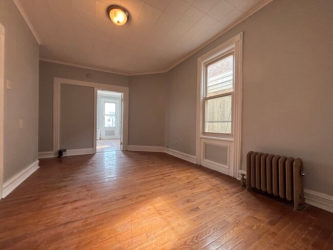 Building Photo - 144 E Jersey St Unit 2