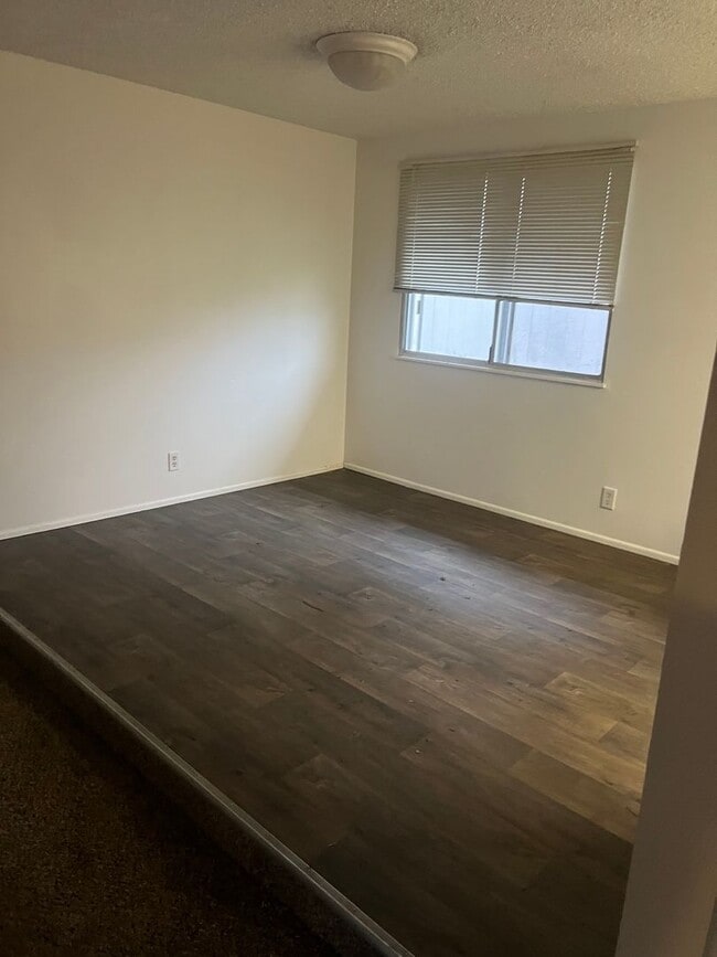 Photo - milm37 Unit 5334