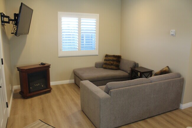 Living Room - 8864 Earhart Ave