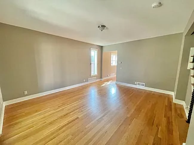 Photo - 414 S 40th St