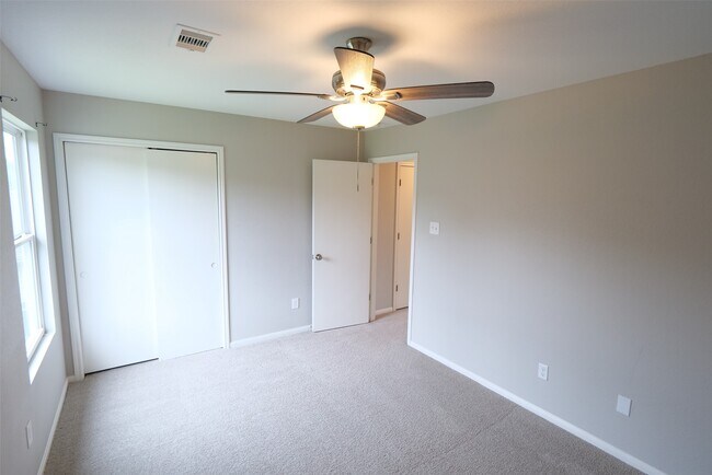 Photo - 23603 Legacy Oak St