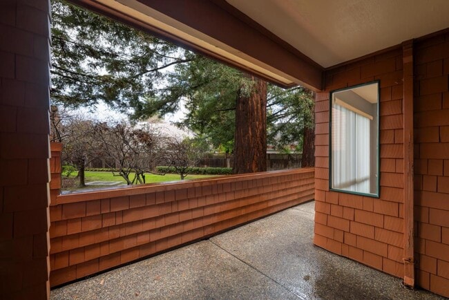 Photo - 4250 El Camino Real