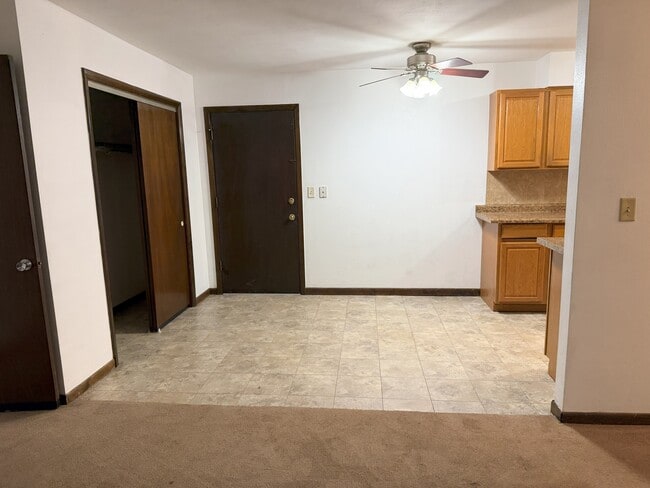 Unit entrance view - 10 St Paul St Unit 7