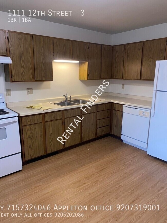Building Photo - 1111 12th St Unit 3 Rental
