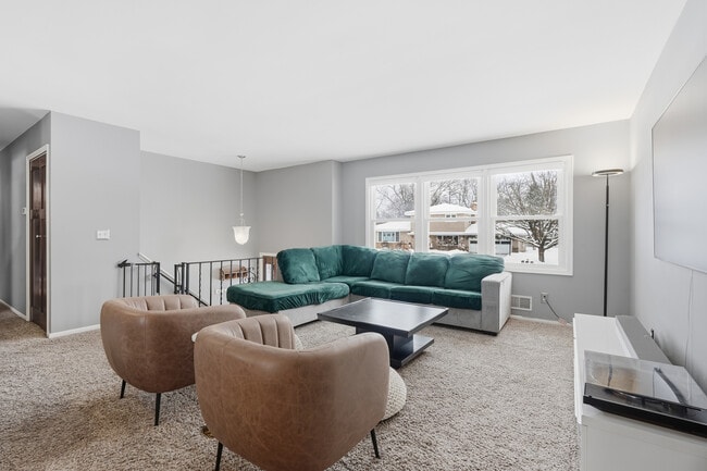 Photo - 7048 Montrose Rd