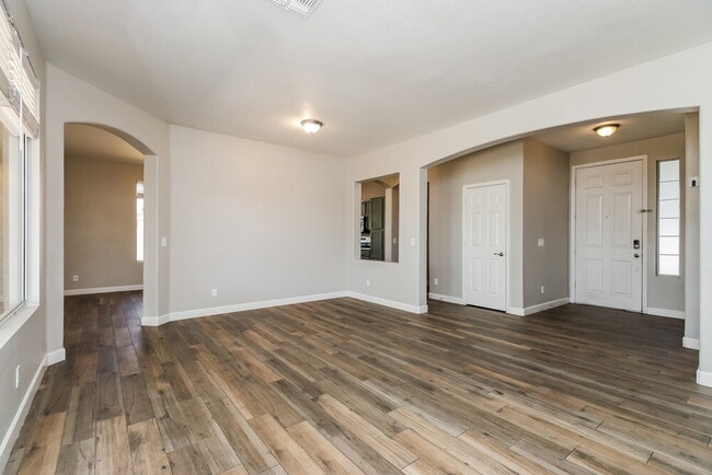 Photo - 3353 E Santa Fe Ln