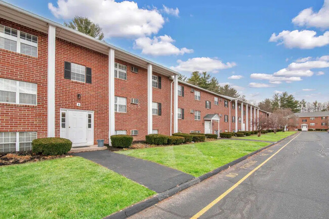 Longhill Gardens Exterior - Longhill Gardens Apartments