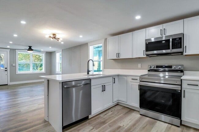 Photo - Updated 3BR, 2BA Craftsman Home Minutes from Downtown Savannah